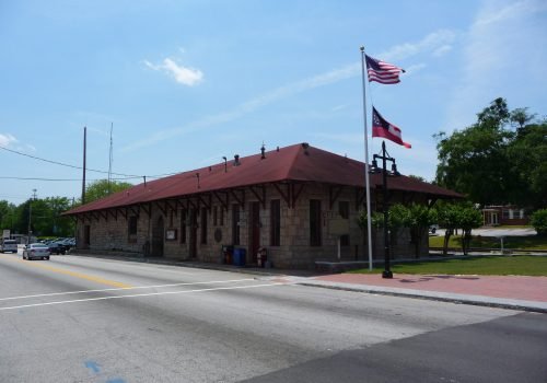 Stone_Mountain,_Georgia_City_Hall_and_Police_Station
